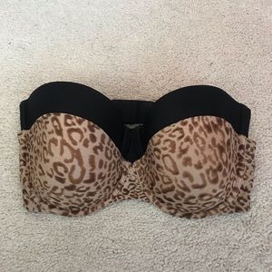Bundle of 2 Victoria’s Secret 34B Strapless Bras